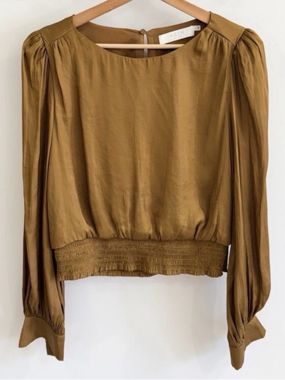 ASTR The Label Smocked Satin Long Sleeve Blouse Mustard Yellown puff sleeve Sm